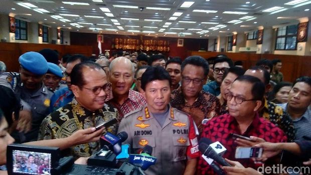 Wakapolri Komjen Ari Dono