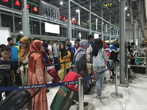 H-3 Lebaran, Sudah 200.000 Pemudik yang Berangkat dari Stasiun Senen
