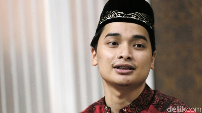 Alvin Faiz, putra Arifin Ilham saat ditemui di kediamannya di kawasan Sentul.