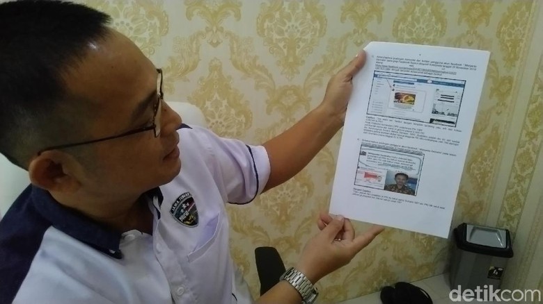Caleg Gerindra Ditangkap, Begini Postingannya yang Dinilai Hina Jokowi Caleg Gerindra Ditangkap, Begini Postingannya yang Dinilai Hina Jokowi