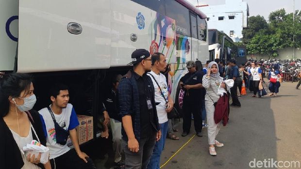 512 Orang Mudik Bareng Transmedia ke Berbagai Kota di Jawa 