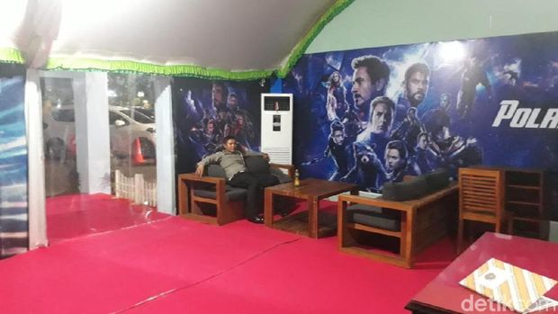 Pos pelayanan mudik ala Avengers di Jepara.