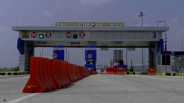 Dari Pantura hanya sekitar 66 km sudah masuk Kabupaten Purbalingga. detikcom mencoba menelusur jalur yang asyik ini dari keluar tol Pemalang hingga sampai perbatasan Kabupaten Purbalingga. (Robby Bernardi/detikcom) Dari Pantura hanya sekitar 66 km sudah masuk Kabupaten Purbalingga. detikcom mencoba menelusur jalur yang asyik ini dari keluar tol Pemalang hingga sampai perbatasan Kabupaten Purbalingga. (Robby Bernardi/detikcom)