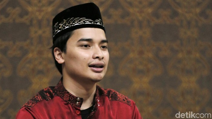 Alvin Faiz, putra Arifin Ilham saat ditemui di kediamannya di kawasan Sentul.