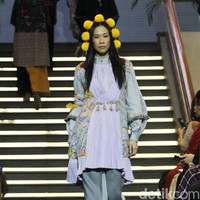 Mel Ahyar merilis koleksi busana Lebaran 2019 dari Happa yang terinspirasi dari kain tradisional suku di Filipina dalam acara Ramadhan In Style 2019, Plaza Indonesia, Jakarta, Rabu [28/05/2019]. Foto: Mohammad Abduh/Wolipop