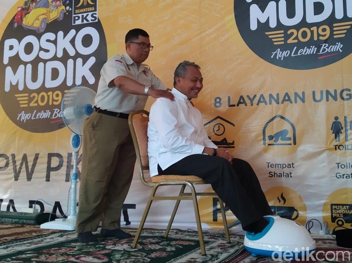 Rehat Sejenak di 7 Posko Mudik Buatan PKS Jabar