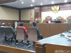 Kasus Suap Limbah, 4 Anggota DPRD Kalteng Dituntut 6-7 Tahun Bui