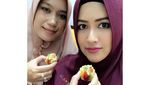 Meggy Wulandari, Istri Kedua Kiwil yang Eksis Kulineran Bareng Keluarga
