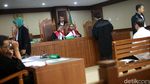 Kakanwil Depag yang Menyuap Rommy Mulai Diadili