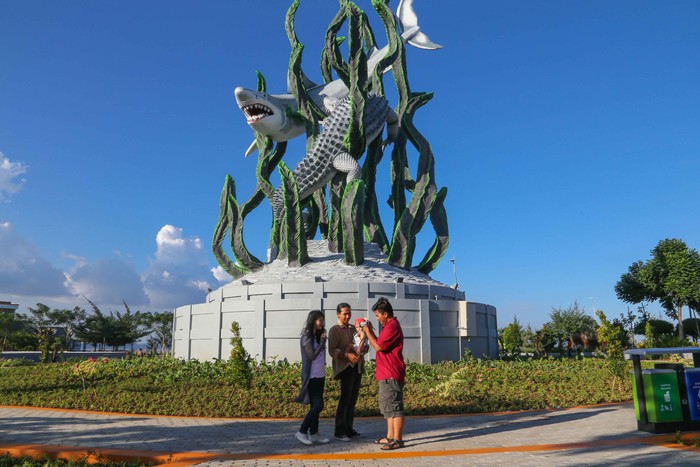 patung suroboyo