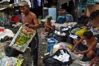 'Pagpag' Makanan Sisa dari Tempat Sampah Jadi Hidangan Favorit di Filipina