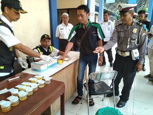 Polres Ponorogo Gelar Tes Urine Antisipasi Sopir Ugal-ugalan