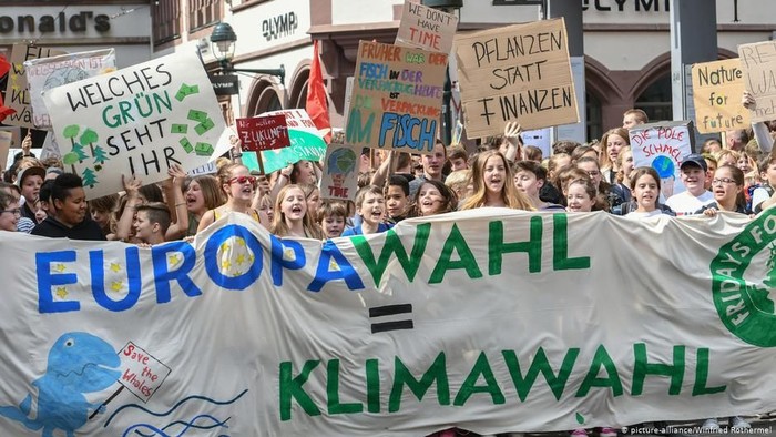 Ketika Kaum Muda Jerman Unjuk Kekuatan Politik