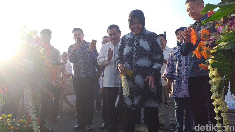 Curhat Risma Soal Orang Gila yang Makin Banyak Jelang dan Usai Lebaran Curhat Risma Soal Orang Gila yang Makin Banyak Jelang dan Usai Lebaran