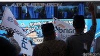 Total, Mandiri memberangkatkan 22.964 pemudik Ke kampung halaman pada Idul Fitri 1440 H dengan berbagai moda transportasi, termasuk bus, kereta api, kapal laut dan pesawat.