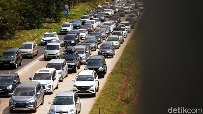 Tips Pulang Kampung Pakai Mobil Pribadi Tips Pulang Kampung Pakai Mobil Pribadi