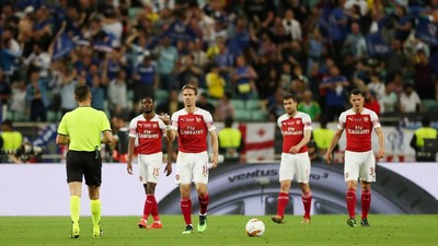 Kumpulan Ekspresi Kesedihan Pemain-Suporter Arsenal