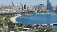 Baku merupakan kota pesisir menghadap Laut Kaspia, sekaligus ibukota negara Azerbaijan. Negara ini berada di antara Iran dan Rusia (iStock)