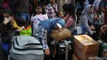 Rindu Kampung, Pemudik Padati Terminal Kalideres