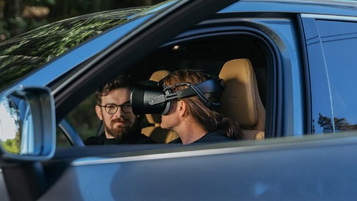 Augmented reality untuk nyetir mobil