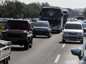 One Way di Km 70 Tol Cikampek-Km 263 Brebes Barat Dimulai, Lalin Lancar