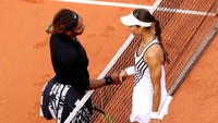 Meski kalah saat melawan Serena Williams, Vitalia tetap berjuang sekuat tenaga untuk membuat dirinya tampil maksimal. Foto: Getty Image)