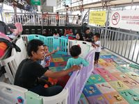 Suasana di Stasiun Senen