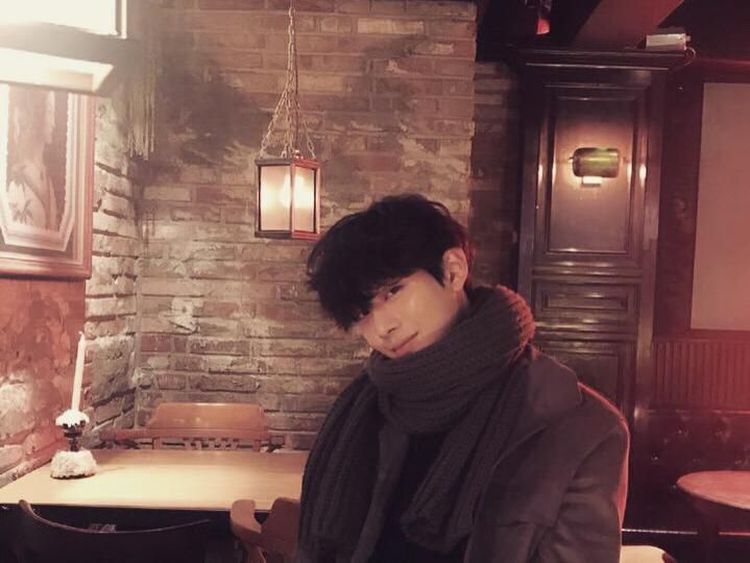 Ahn Hyo Seop Abyss, Lawan Main Park Bo Young yang Doyan Makan Enak