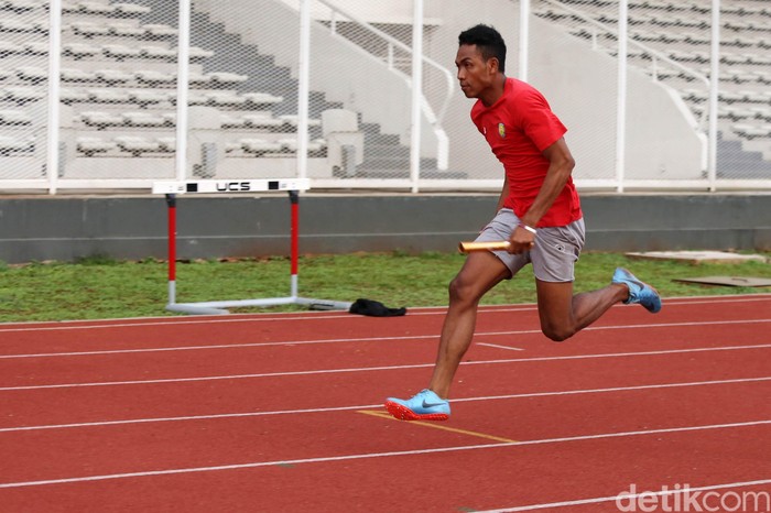 Lalu Muhammad Zohri adalah pelari asal Indonesia. Dia berhasil meraih medali emas dan menjadi juara dunia pada Kejuaraan Dunia Atletik Junior 2018 yang berlangsung di Tampere, Finlandia.