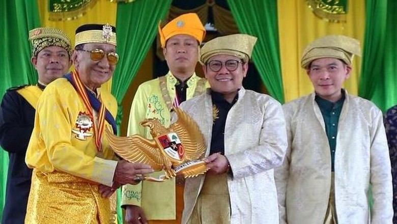 Cak Imin Kisahkan Tirakat Pendiri NU soal Pancasila dan Syariat Islam Cak Imin Kisahkan Tirakat Pendiri NU soal Pancasila dan Syariat Islam