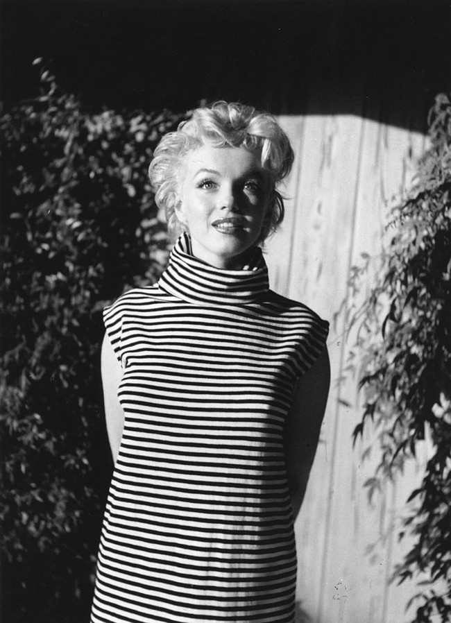Baru pada 1933, Gladys berhasil membeli sebuah rumah kecil di Hollywood dan membawa Marilyn tinggal bersamanya. Foto: Getty Images