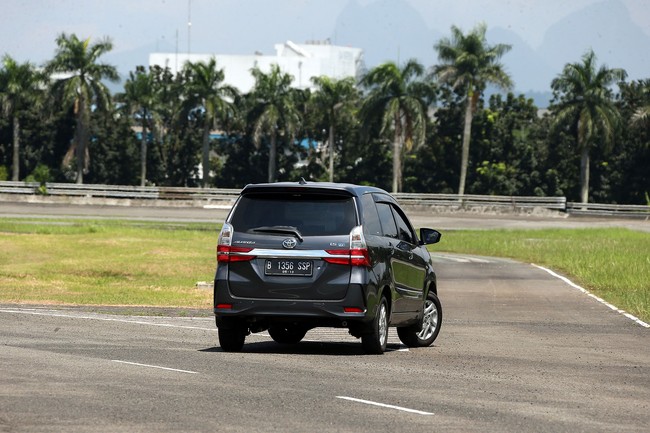 Toyota Avanza 1.5 Berwajah Vellfire, Benar Lebih Oke?
