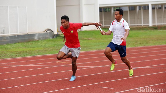 Lalu Muhammad Zohri adalah pelari asal Indonesia. Dia berhasil meraih medali emas dan menjadi juara dunia pada Kejuaraan Dunia Atletik Junior 2018 yang berlangsung di Tampere, Finlandia.