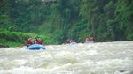 Foto: Mudik ke Banjarnegara Coba Main Arung Jeram