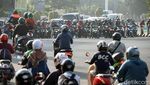 Pemudik Motor Mulai Sesaki Jalan Kalimalang