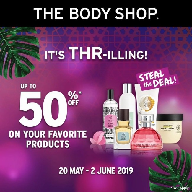 Anda yang ingin mempercantik diri juga dapat melirik gerai The Body Shop. Manfaatkan uang THR untuk memborong sejumlah kosmetik yang diskon sampai setengah harga. Hingga 2 Juni, beragam produk seperti Vitamin E, Drops of Light, Drops of Youth™, Body Mist, Body Butter, Matte Lip Liquid, hingga All-In-One Face Base yang kini lebih terjangkau. Foto: Istimewa