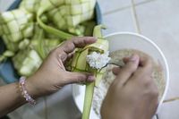 Serupa Tapi Tak Sama, Apa Bedanya Ketupat, Lontong dan Buras?