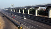 Jakarta-Cikampek terbentang sepanjang 83 km. Rengga Sancaya/detikcom.