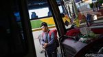 Ribuan Pemudik Padati Terminal Pulogebang Jelang Lebaran