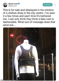 Jual Baju Mirip Rompi Bom Bunuh Diri, Butik Ini Tuai Kontroversi