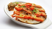 Surabi khas Jabar yang memiliki rasa gurih ini bisa jadi pilihan menu buka puasa. Selain enak, surabi juga bisa jadi makanan pengganjal perut. Foto: istimewa