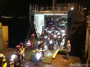Hindari Macet dan Terik Matahari, Pemudik dari Bali Pilih Jalan Malam Hari