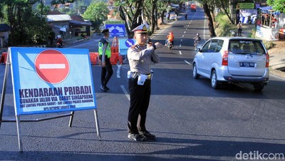 Urai Kepadatan di Limbangan, Pemudik Dialihkan ke Garut Kota