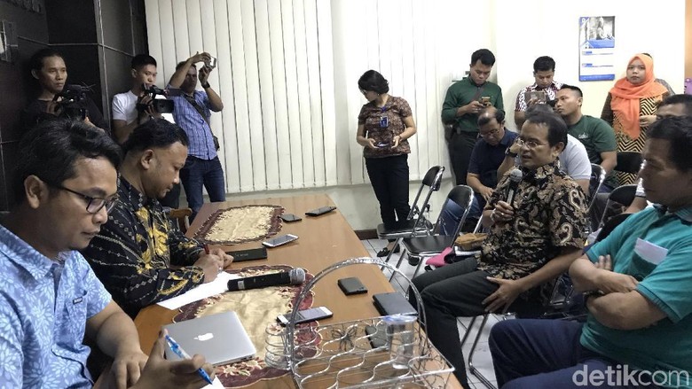 Penghuni Asrama Brimob Mengadu ke Komnas HAM soal Rusuh 22 Mei Penghuni Asrama Brimob Mengadu ke Komnas HAM soal Rusuh 22 Mei
