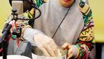 Jago Racik Kopi, Ini Momen Seru Kulineran DO EXO Sebelum Wamil