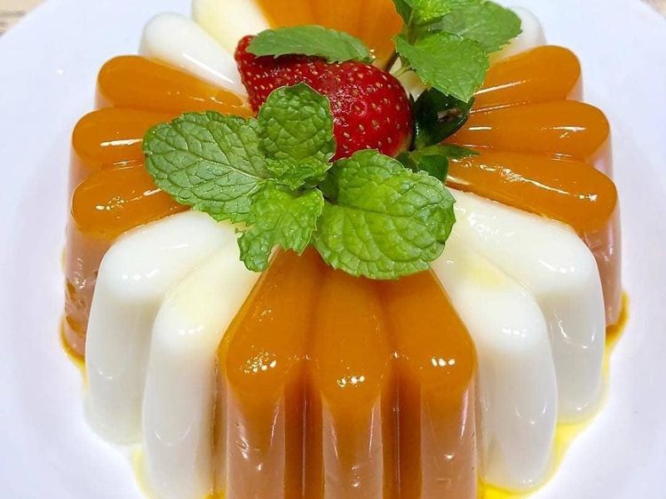 Buka Puasa dengan  Puding Mangga yang Manis Lembut