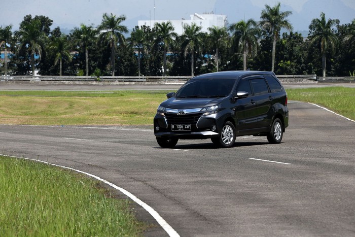 Ototest Toyota Avanza