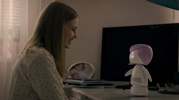 Miley Cyrus Jadi Kejutan di 'Black Mirror' Musim 5