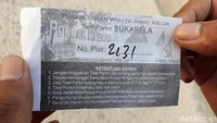 Tiket masuk dengan biaya sukarela di Puncak Sosok (Pradito Rida Pertana/detikcom) 