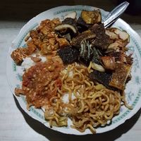 Nasi Tiwul Pacitan dan Sate Sapi Menanti di Jalur Pansela